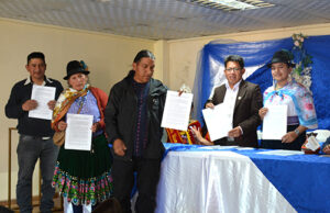 VARIOS CONVENIOS SE FIRMARON EN LA SESIÓN SOLEMNE POR LOS 98 AÑOS DE PARROQUIALIZACIÓN DE GENERAL MORALES